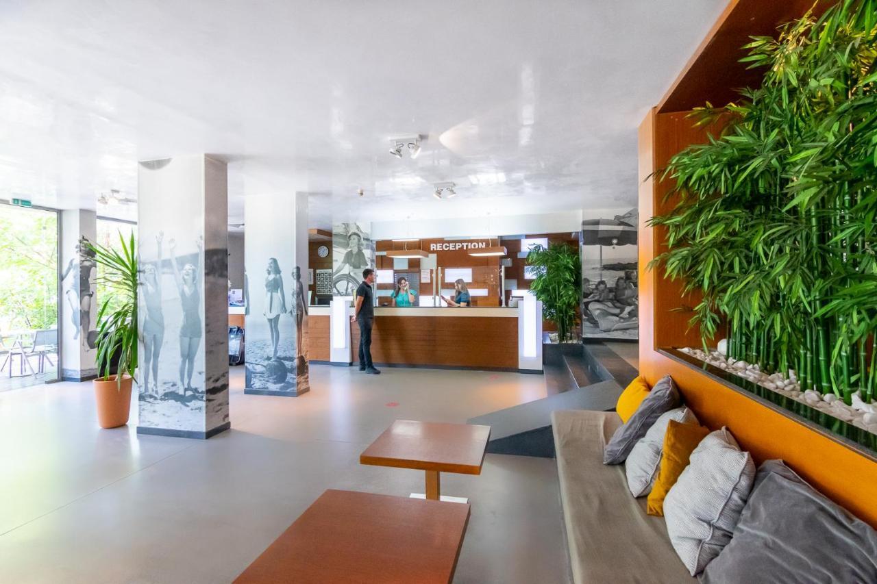Hotel Excelsior غولدن ساندز المظهر الخارجي الصورة