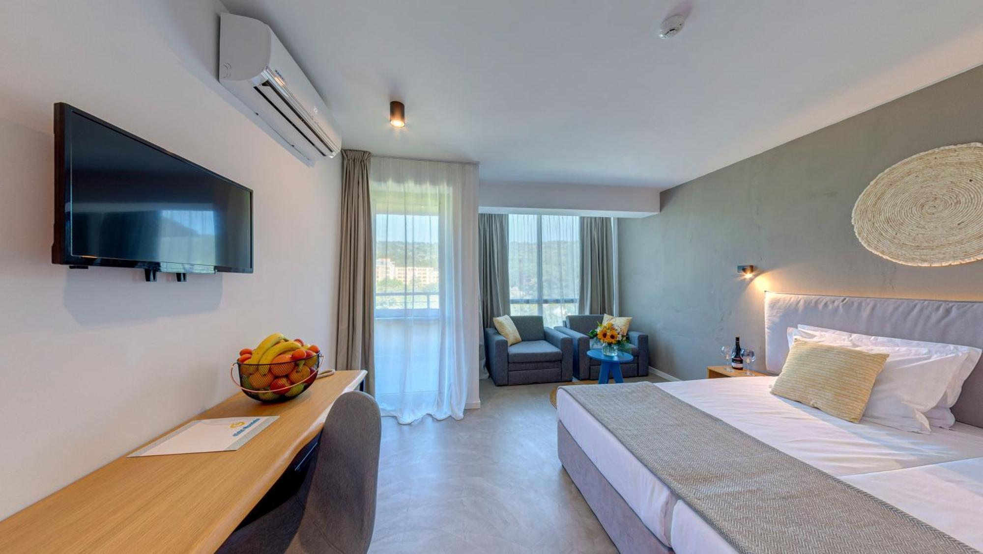 Hotel Excelsior غولدن ساندز المظهر الخارجي الصورة
